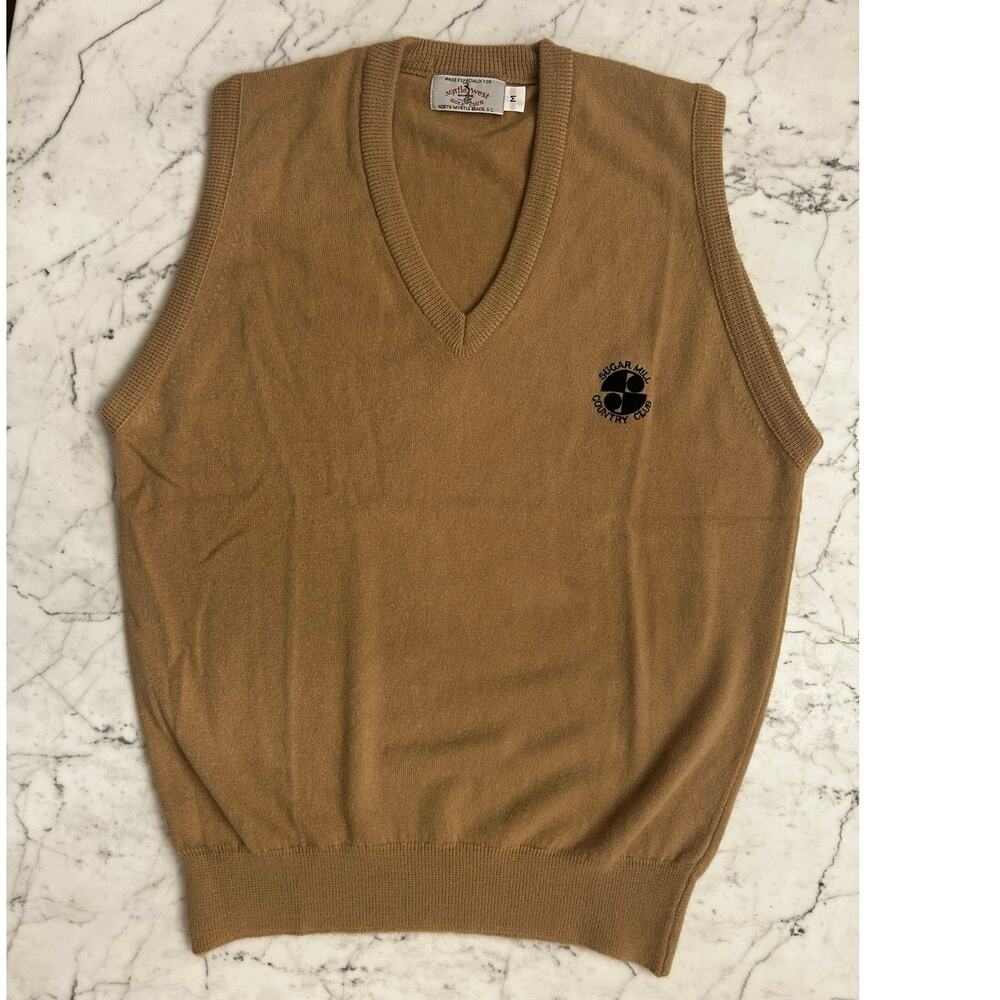 Vintage Sugar Mill Country Club Sweater Vest Mens M Camel New Smyrna Beach FL